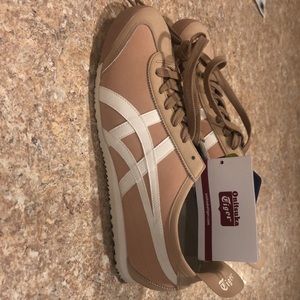 Adorable pink Onitsuka Tiger